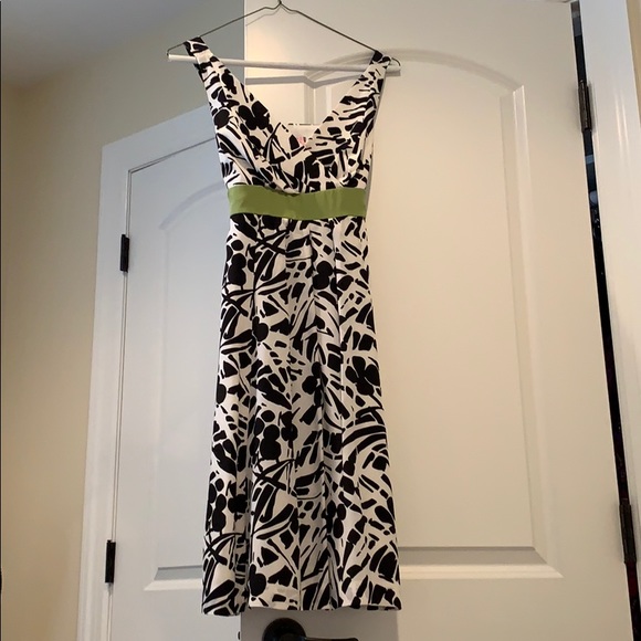 Ann Taylor Dresses & Skirts - Ann Taylor Dress size 0